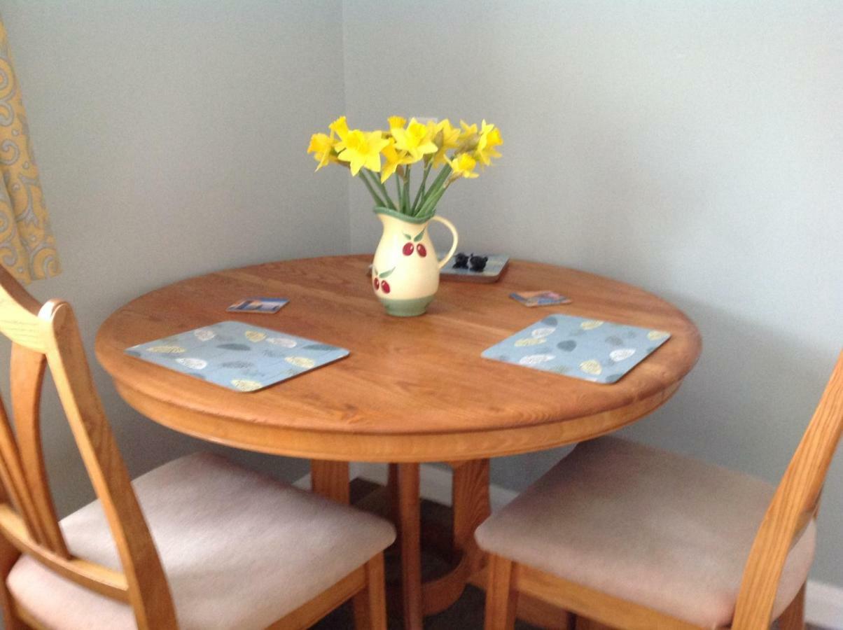 Cheltenham Studio Apartment ภายนอก รูปภาพ