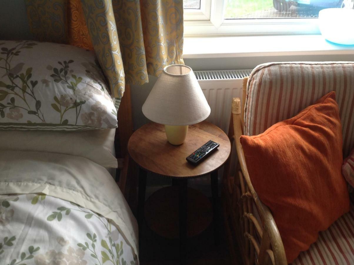 Cheltenham Studio Apartment ภายนอก รูปภาพ
